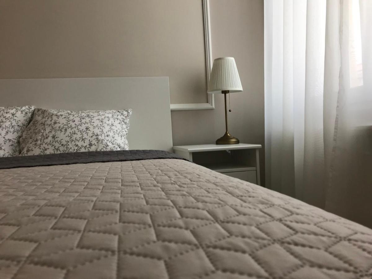 Hemnes2 Apartman Apartment Kaposvar Ngoại thất bức ảnh